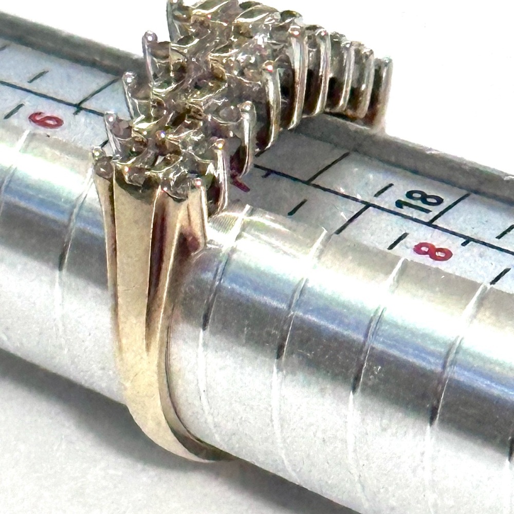 Womens Size 7 10k Yellow Gold 1/4 Carat TW Diamond Ring - Picture 7 of 12